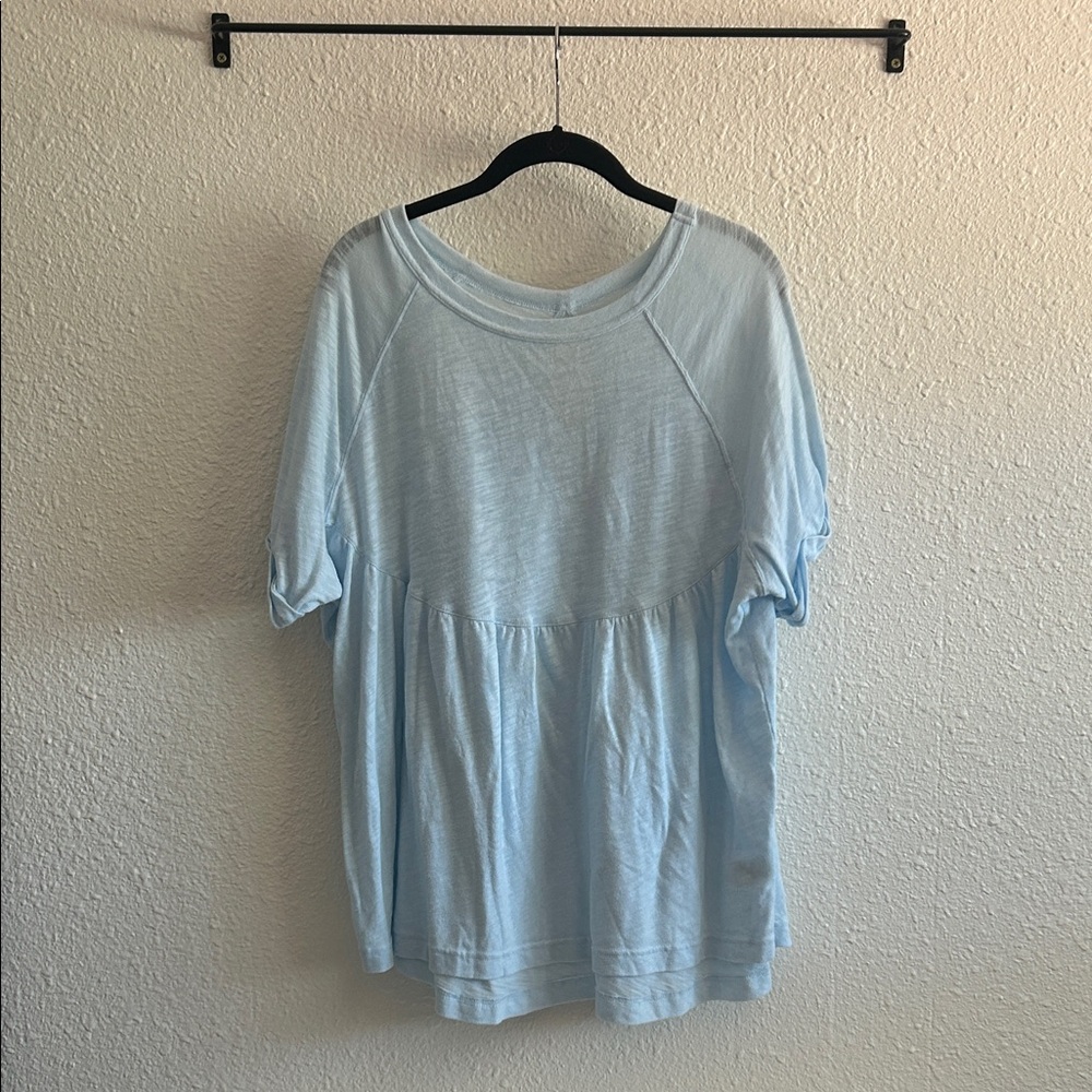 American Eagle Outfitters Light Blue Short Sleeve Top